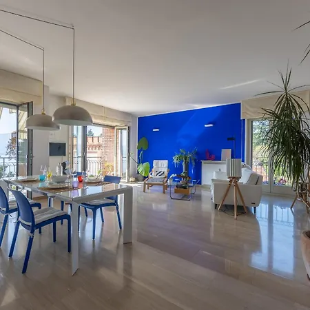 Apartment Blue Dream *